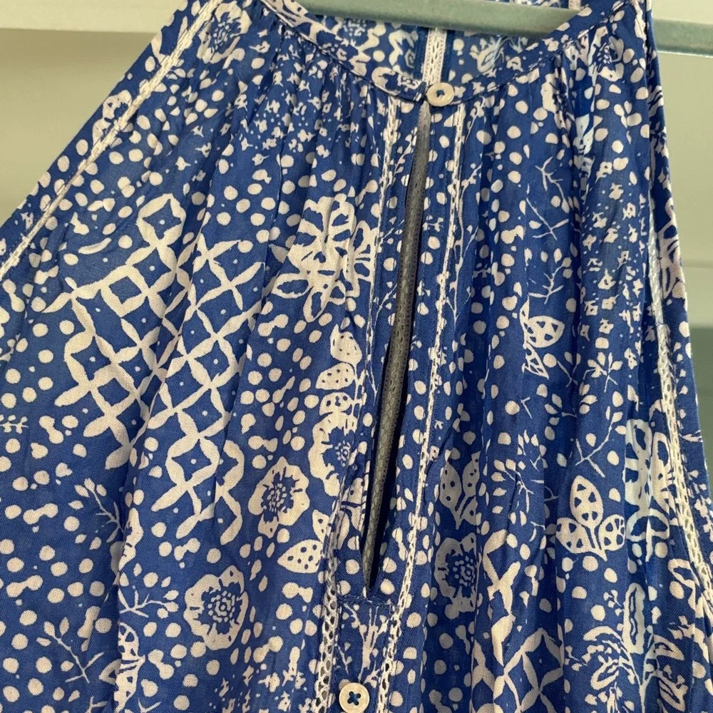 Poupette St. Barth Blue and‎ White Floral Dress